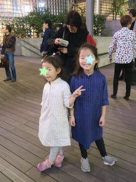「UNIQLO（ユニクロ）のアイテム（シャツワンピース）」を使った、hibiscus さん（キッズ・120cm）の秋コーディネート