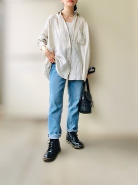 「Dr. Martens（ドクターマーチン）のDr.ﾏｰﾁﾝ　1460　8ホール（ブーツ）」を使った、希々さん（レディース・157cm）の夏コーディネート