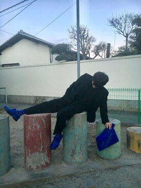 「HERE'S（HERE'S）のアイテム（バッグ）」を使った、RYONCHYさん（メンズ・169cm）の冬コーディネート