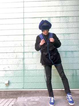 「MARC JACOBS（マークジェイコブス）のアイテム（スニーカー）」を使った、RYONCHYさん（メンズ・169cm）の春コーディネート