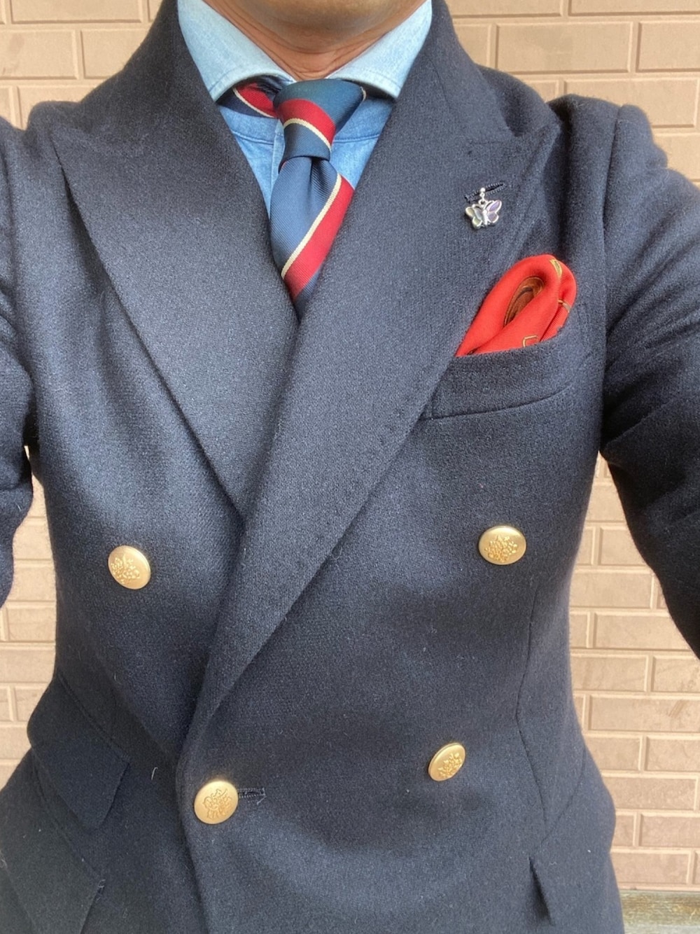 「UNITED ARROWSのアイテム（シャツ/ブラウス、ブルー系）」を使った、michi-michiさん（メンズ・165cm）の冬コーディネートの1枚目の写真