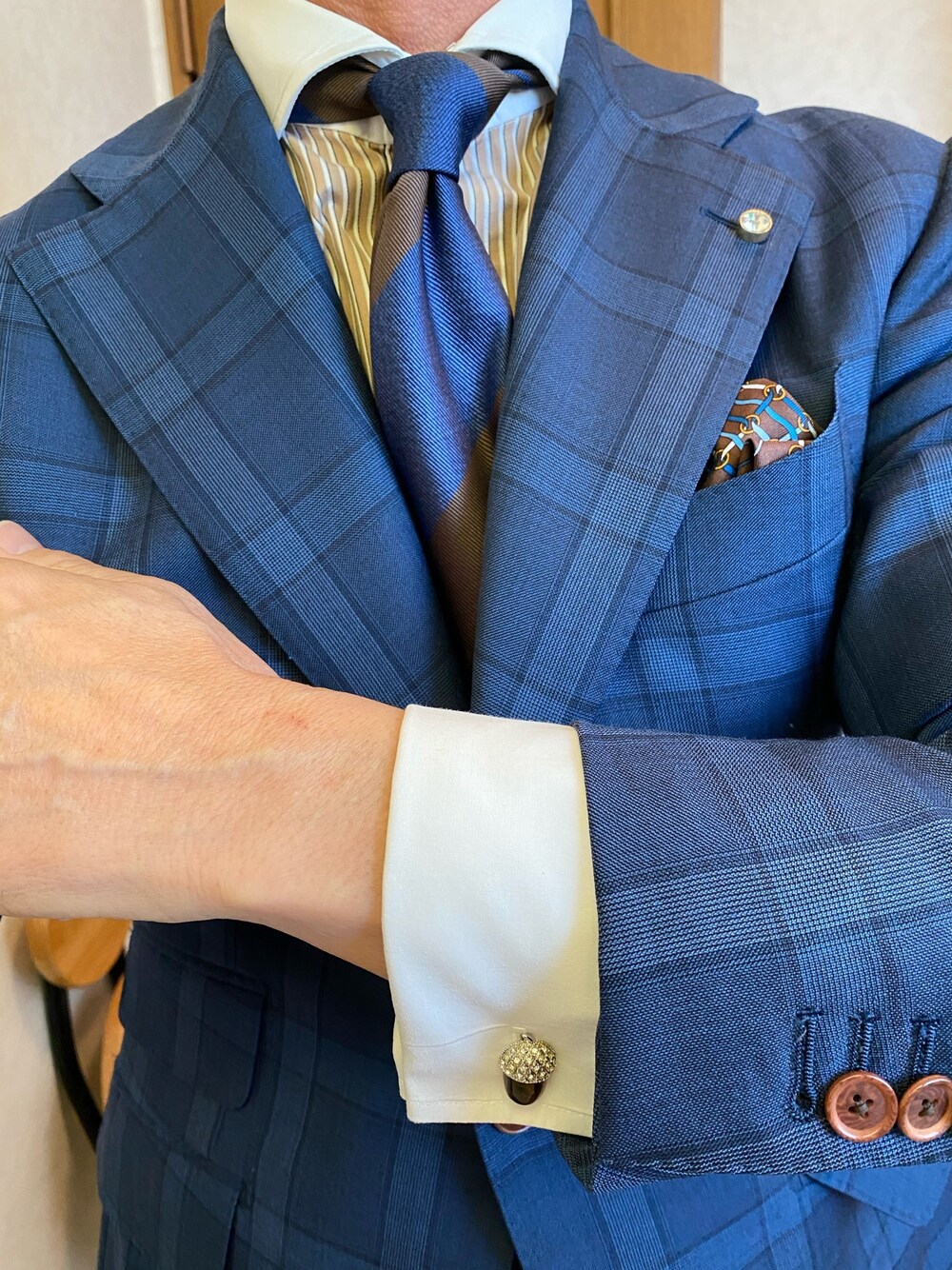 「松坂屋のアイテム（シャツ/ブラウス、ブラウン系）」を使った、michi-michiさん（メンズ・165cm）の冬コーディネートの1枚目の写真