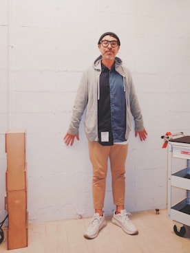「HUGO（ヒューゴ）のアイテム（シューズ）」を使った、YosaKuginoさん（メンズ・176cm）の春コーディネート