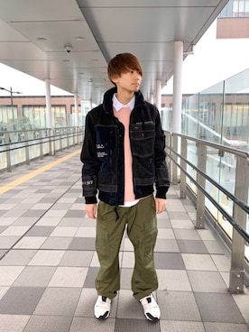 カーゴパンツを使った 春ニット のメンズコーディネート一覧 Wear