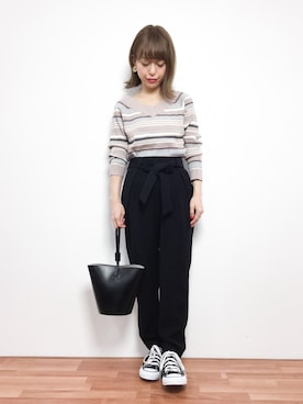 「YAHKI（ヤーキ）のYAHKI（ヤーキ）バケットバッグ（ショルダーバッグ）」を使った、saya☺︎さん（レディース・149cm）の冬コーディネート