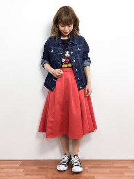 「ミッキーT」｜「アイテム（デニムジャケット）」を使った、saya☺︎さん（レディース・149cm）の春コーディネート
