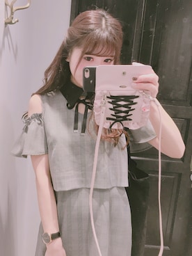 「袖フリル」｜「アイテム（雑貨/ホビー）」を使った、まりまりさん（レディース・162cm）の春コーディネート