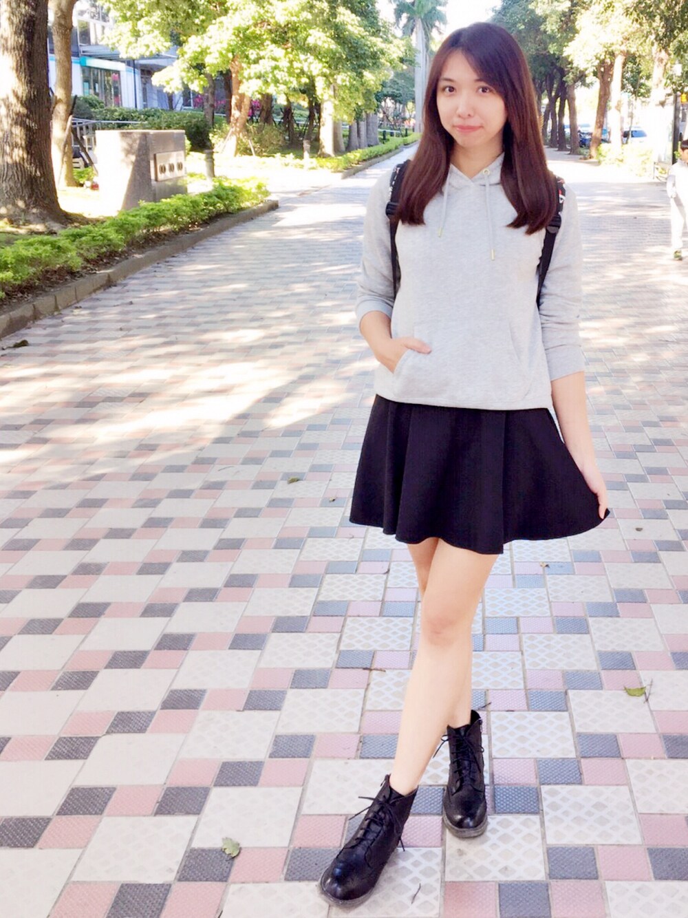 「GUのアイテム（トップス、グレー系）」を使った、Mimiさん（レディース・166cm）の冬コーディネートの1枚目の写真