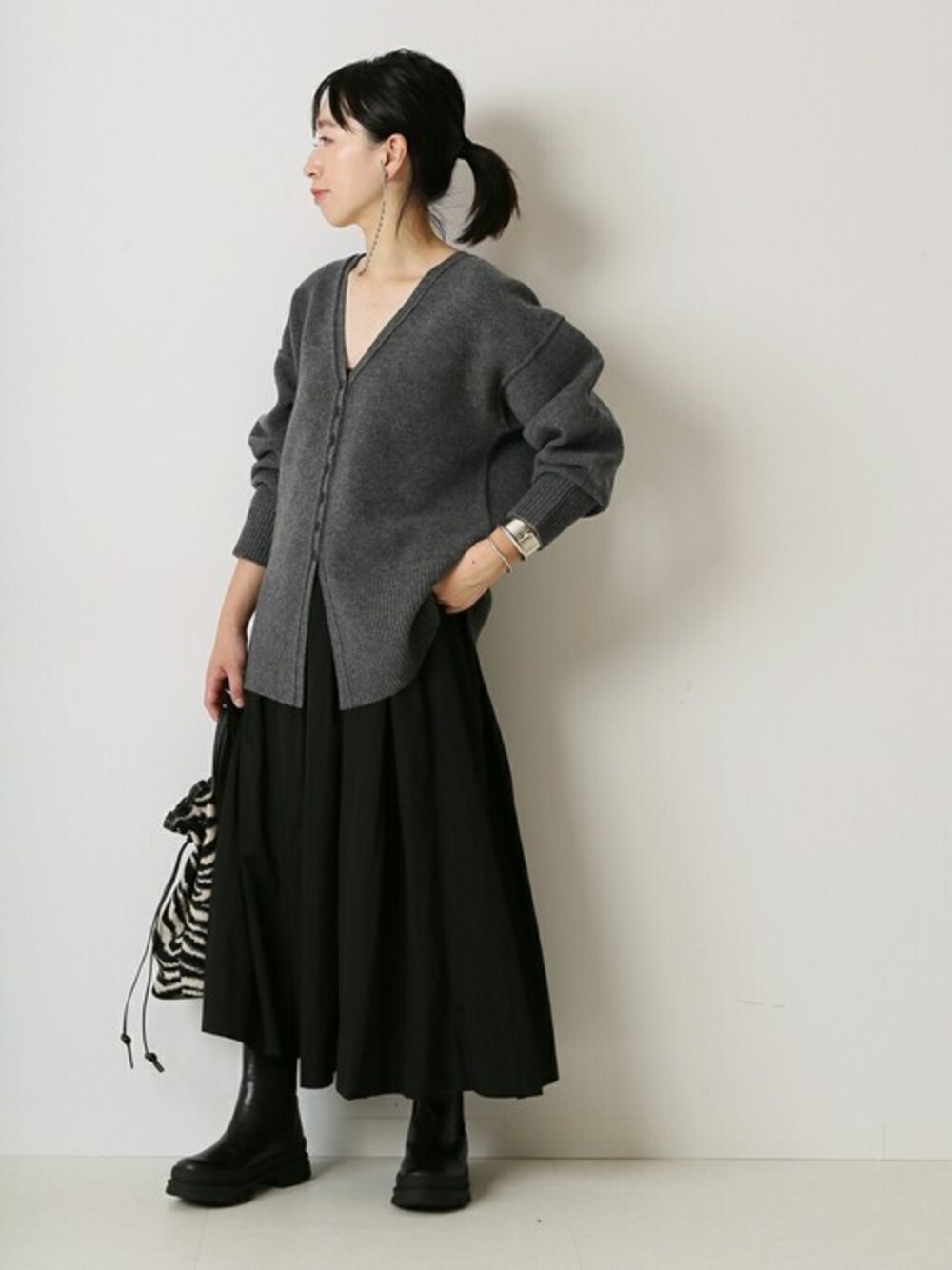 journal standard LESSAGE GOSPEL V カーディガン journal standard LESSAGE GOSPEL V カーディガン