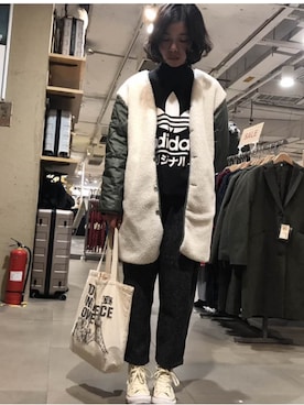 「WEGO（ウィゴー）のアイテム（ジャケット/アウター、ホワイト系）」を使った、sako9さん（レディース・165cm）の冬コーディネート