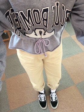 「VANS（バンズ）のアイテム（スニーカー、ブラック系）」を使った、sako9さん（レディース・165cm）の春コーディネート