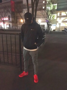 「STUSSY（ステューシー）のアイテム（マウンテンパーカー）」を使った、r.ttjさん（メンズ・177cm）の冬コーディネート