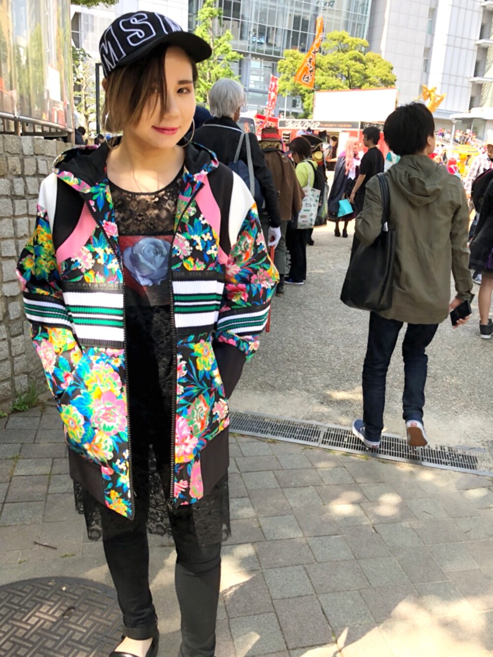 「MSGM、春コーデ、LHP、名古屋、おしゃれさんと繋がりたい」｜「MSGMのアイテム（キャップ、ブラック系）」を使った、IZUHARA MAYUさん（レディース・155cm）の春コーディネートの1枚目の写真