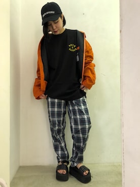 「MISBHV（ミスビヘイブ）のアイテム（ジャケット/アウター）」を使った、IZUHARA MAYUさん（レディース・155cm）の秋コーディネート