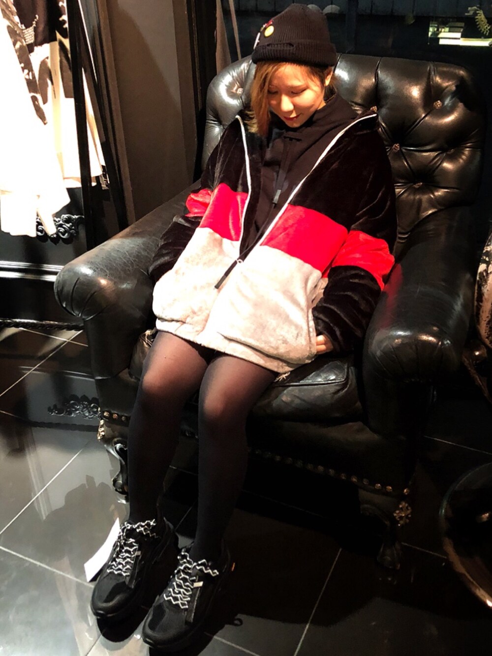 「秋のコーデ、LHP、大人カジュアル、名古屋、ラフ、ootd、AZS、DankeSchon」｜「DANKE SCHONのDankeSchon/ダンケシェーン/フリースボアブルゾン（ブルゾン、レッド系）」を使った、IZUHARA MAYUさん（レディース・155cm）の秋コーディネートの1枚目の写真