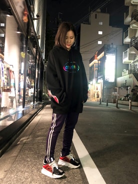 「L.H.P（エルエイチピー）のアイテム（パーカー）」を使った、IZUHARA MAYUさん（レディース・155cm）の秋コーディネート