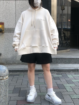 「PHENOMENON（フェノメノン）のアイテム」を使った、IZUHARA MAYUさん（レディース・155cm）の春コーディネート