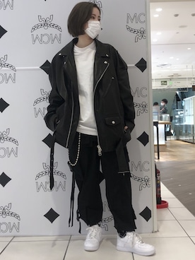 「AZSのアイテム」を使った、IZUHARA MAYUさん（レディース・155cm）の秋コーディネート