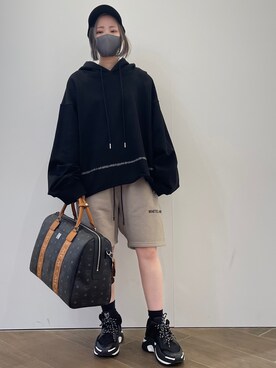 「L.H.P Private Brand（エルエイチピープライベートブランド）のアイテム」を使った、IZUHARA MAYUさん（レディース・155cm）の春コーディネート