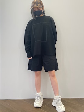 「MSGM（エムエスジーエム）のアイテム」を使った、IZUHARA MAYUさん（レディース・155cm）の春コーディネート