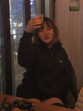 「OBEY」｜「アイテム（パーカー）」を使った、iduncareさん（レディース・159cm）の冬コーディネート