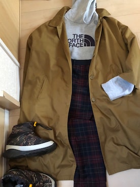 「ヌプシ」｜「アイテム（トレンチコート）」を使った、Kanawakaさん（レディース・155cm）の秋コーディネート