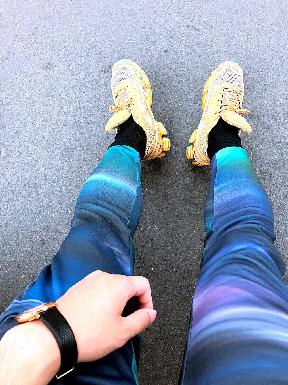 「ワイスリー(Y-3)、Y-3、adidas、adidas by RAF SIMONS、versace、バレンシアガ、BALENCIAGA」｜「Y-3のM CLASSIC TRACK PANT（その他パンツ、その他）」を使った、yuさん（メンズ・174cm）の夏コーディネートの1枚目の写真