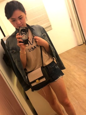 「holiday」｜「アイテム（デニムジャケット）」を使った、Clare lee さん（レディース・170cm）の春コーディネート