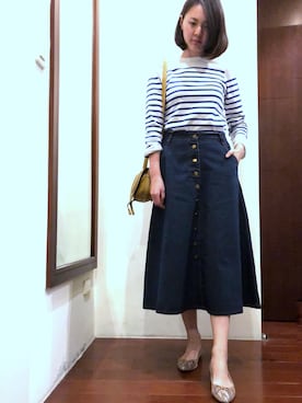 「UNKNOWN.（アンノウン）のアイテム（スカート）」を使った、Clare lee さん（レディース・170cm）の春コーディネート