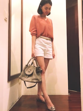 「アイテム（レインシューズ、シルバー系）」を使った、Clare lee さん（レディース・170cm）の春コーディネート