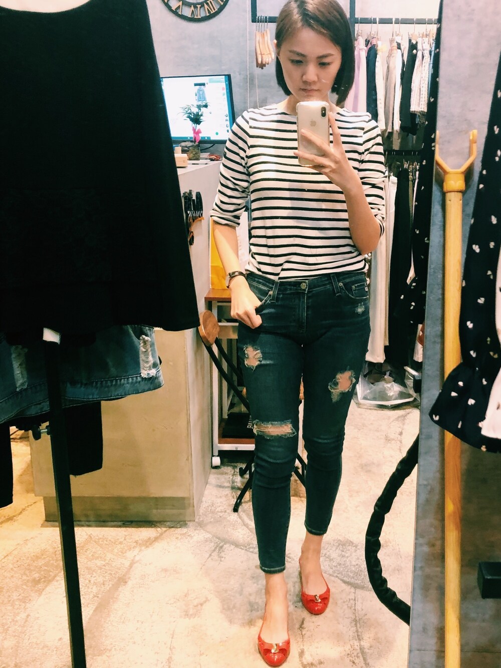 FERRAGAMOのレインシューズを使った人気ファッション