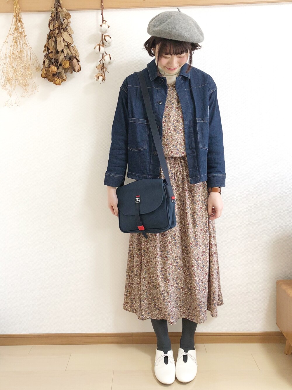 「春コーデ、オトナカジュアル、カジュアル、ootd、休日スタイル、ワンピース」｜「SKAGENのSIGNATUR　SKW6374（アナログ腕時計、ブラウン系）」を使った、めぐもぐ。さん（レディース・165cm）の春コーディネートの1枚目の写真