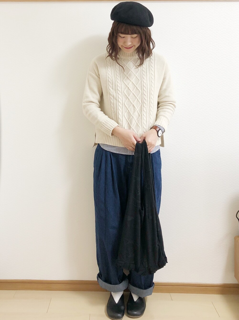 「カジュアルコーデ、秋のコーデ、シンプルコーデ、ゆるコーデ、大人カジュアル、ワイドパンツ、おしゃれさんと繋がりたい」｜「SKAGENのSIGNATUR　SKW6374（アナログ腕時計、ブラウン系）」を使った、めぐもぐ。さん（レディース・165cm）の秋コーディネートの1枚目の写真