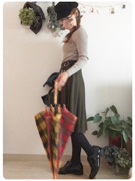 「タータンチェック」｜「アイテム（キャスケット）」を使った、tomoさん（レディース・153cm）の秋コーディネート