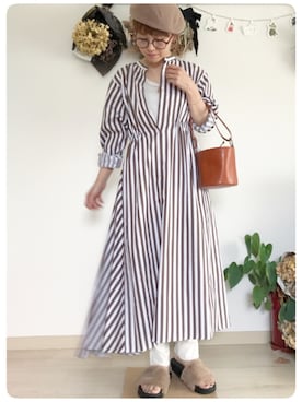 「秋のブラウンスタイル」｜「アイテム（シャツワンピース）」を使った、tomoさん（レディース・153cm）の秋コーディネート
