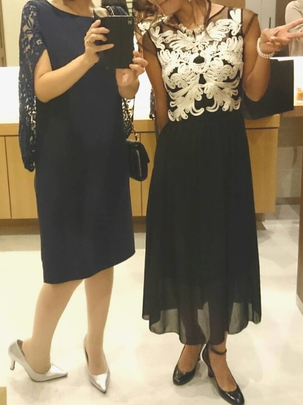 「結婚式、結婚式 ワンピース、楽天」｜「楽天のアイテム（ドレス、ブラック系）」を使った、sastabyさん（レディース・152cm）の秋コーディネートの1枚目の写真