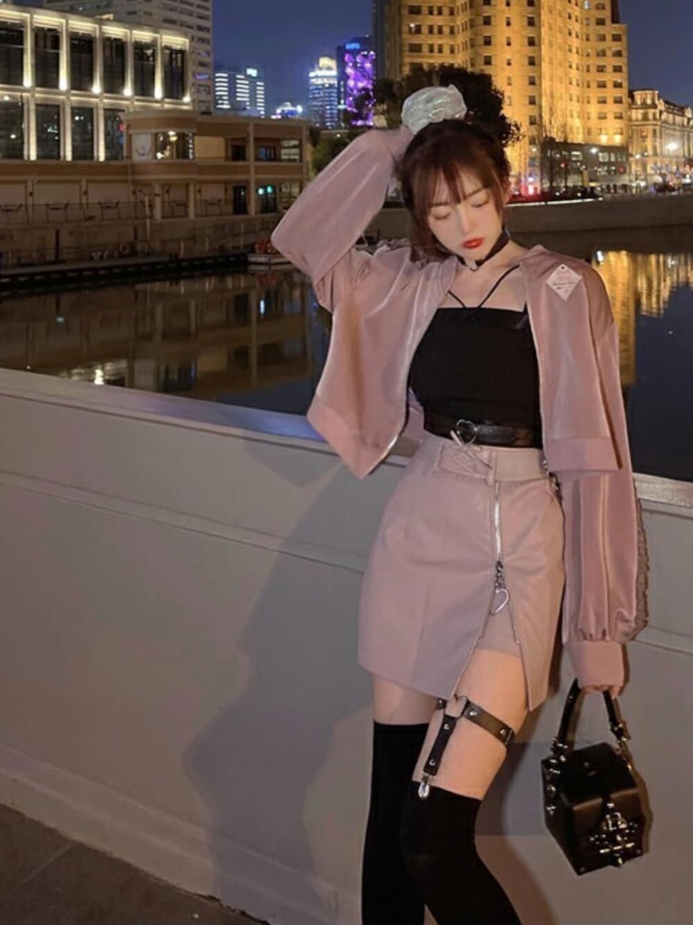 「スタジャン、パープル、春コーデ、甘辛mix、Bobon21、ゆめかわいい、ボボンニジュウイチ」｜「Bobon21の甘辛MIXレース袖つやスタジャン-全３色-（スタジャン、パープル系）」を使った、Bobon21さん（レディース・155cm）の春コーディネートの1枚目の写真