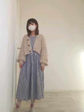 「natural couture（ナチュラルクチュール）の棒針風ショートカーディガン（カーディガン/ボレロ、ベージュ系）」を使った、noyuさん（レディース・158cm）の冬コーディネート