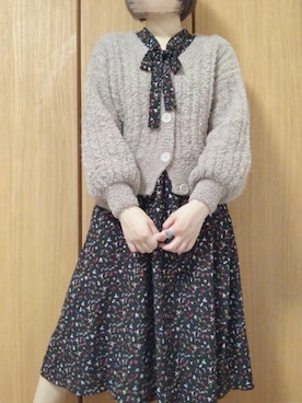 「earth music&ecology（アースミュージックアンドエコロジー）の・花柄ボウタイワンピース ●（ワンピース）」を使った、さくらさん（レディース・165cm）の秋コーディネート