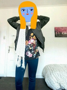 「H&M DIVIDED（エイチアンドエム　ディヴァイデッド）のアイテム（その他アウター）」を使った、ローさん（レディース・160cm）の秋コーディネート