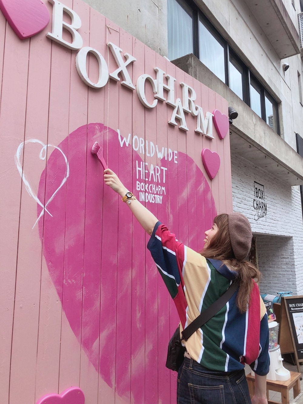 「BOX CHARM、古着、古着MIX、アメリカン、デニムパンツ、GU、ベレー帽」｜「usedのアイテム（ポロシャツ、その他）」を使った、saki✌︎さん（レディース・168cm）の夏コーディネートの1枚目の写真