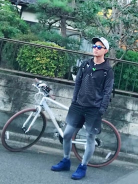 「PUMA（プーマ）のアイテム（その他アウター）」を使った、yoshiymzkさん（メンズ・177cm）の秋コーディネート