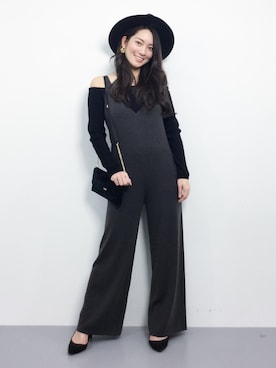 「IENA LA BOUCLE（イエナラブークル）のアイテム（ニット/セーター）」を使った、飯田有衣さん（レディース・161cm）の冬コーディネート