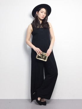 「Alluge（アルージュ）のアイテム（つなぎ/オールインワン）」を使った、飯田有衣さん（レディース・161cm）の春コーディネート