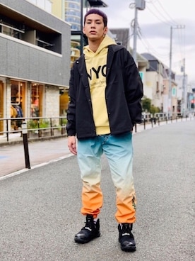 パーカー イエロー系 を使った 韓国ファッション の人気ファッションコーディネート Wear