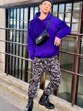 「FRUIT OF THE LOOM（フルーツオブザルーム）のアイテム（パーカー）」を使った、naoki42さん（メンズ・172cm）の春コーディネート