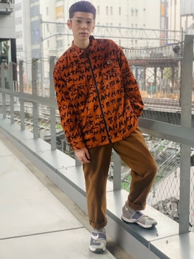 「ALAND（エーランド）のアイテム（スラックス）」を使った、naoki42さん（メンズ・172cm）の春コーディネート