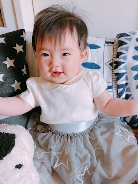 「kate spade new york kids（ケイトスペードニューヨーク）のアイテム（スカート）」を使った、Ericaさん（キッズ・70cm）の春コーディネート