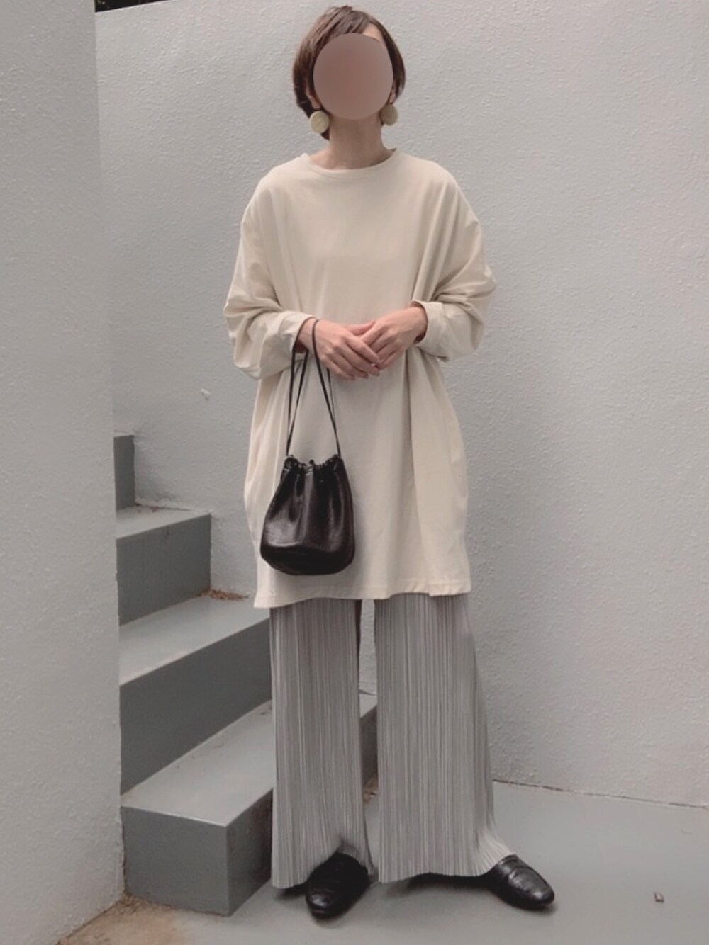 「オトナカジュアル、ゆるコーデ、プリーツパンツ、春コーデ、パステルカラー」｜「a.g.plusの【Park Ave】プリーツパンツ（その他パンツ、グリーン系）」を使った、MoossaaNさん（レディース・157cm）の春コーディネートの1枚目の写真