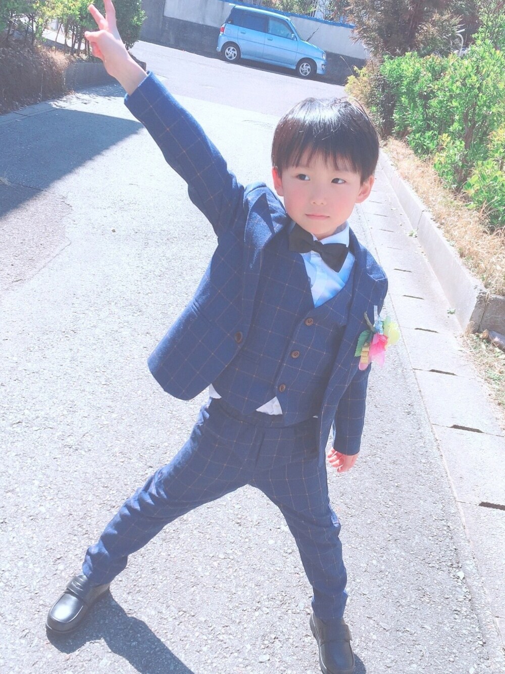 「卒園式、フォーマル、チェック、キッズコーデ、男の子、プチプラ、おとこのこ」｜「西松屋のアイテム（ドレスシューズ、ブラック系）」を使った、ハナマルさん（キッズ・120cm）の秋コーディネートの1枚目の写真